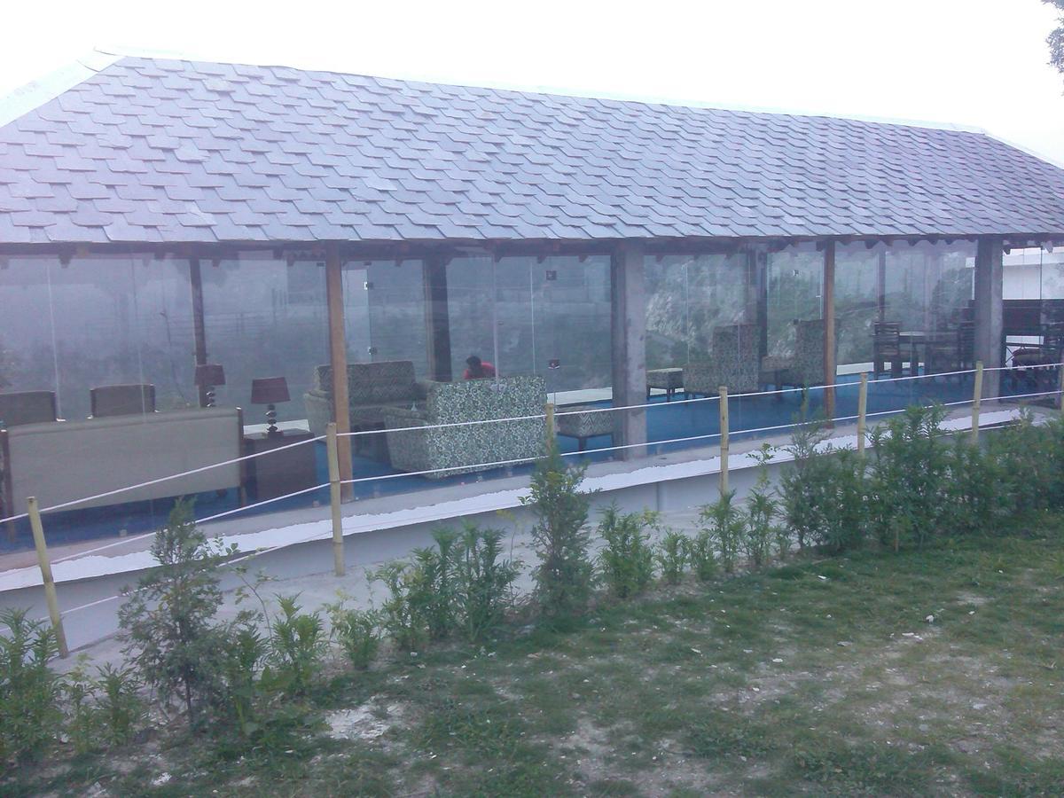 Astrevue Resort Lansdowne Exterior photo